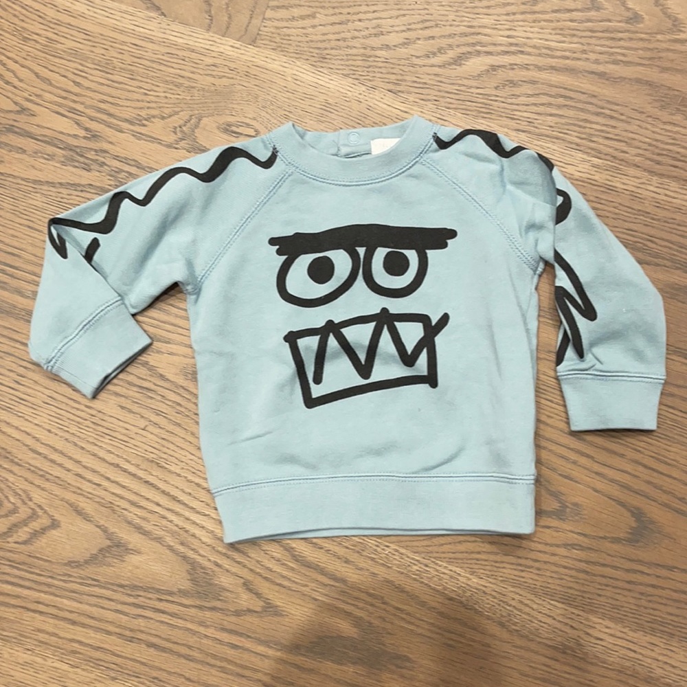 Stella McCartney sweatshirt. Unisex